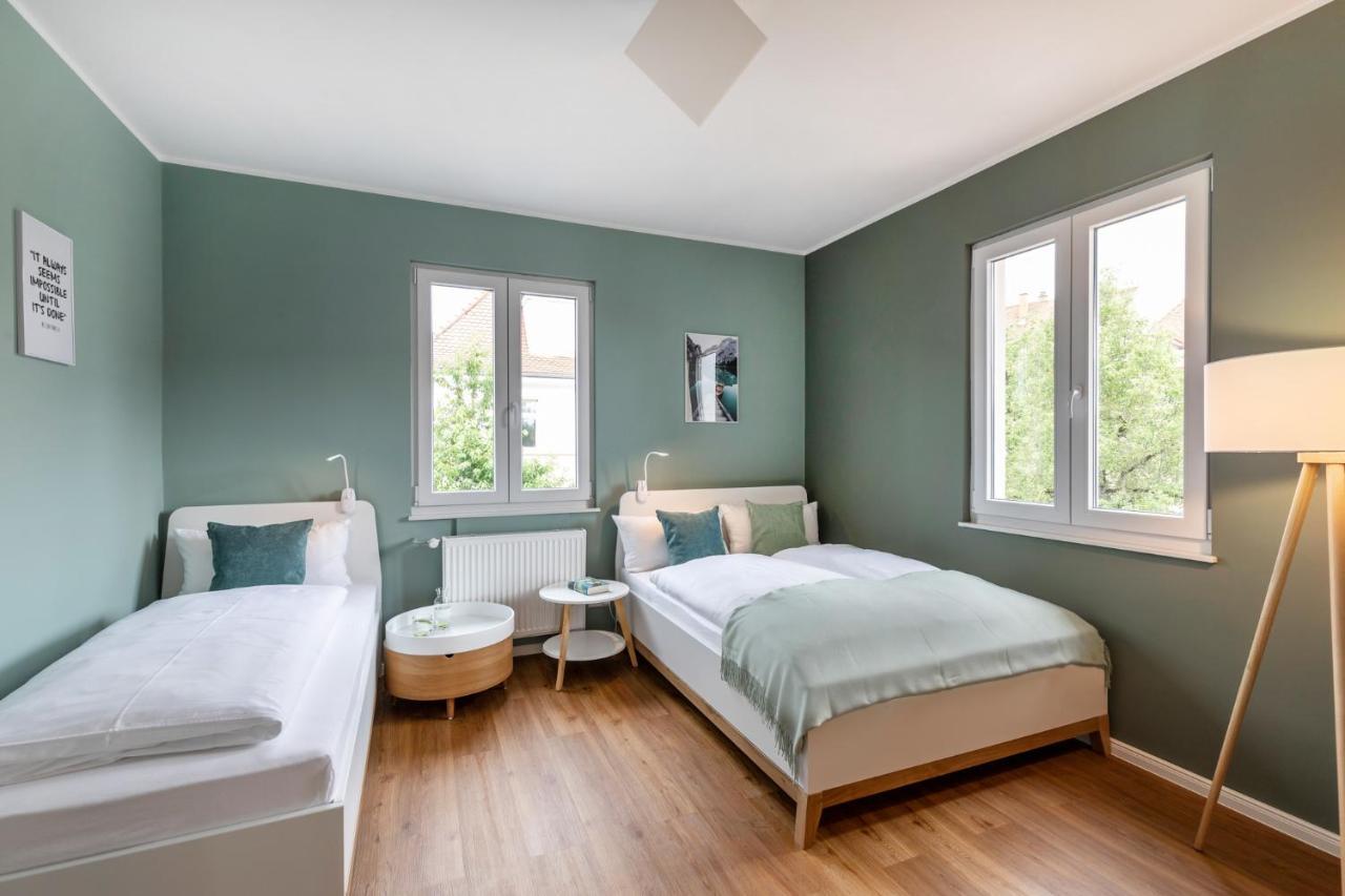 Primera Villa Singen Exterior photo